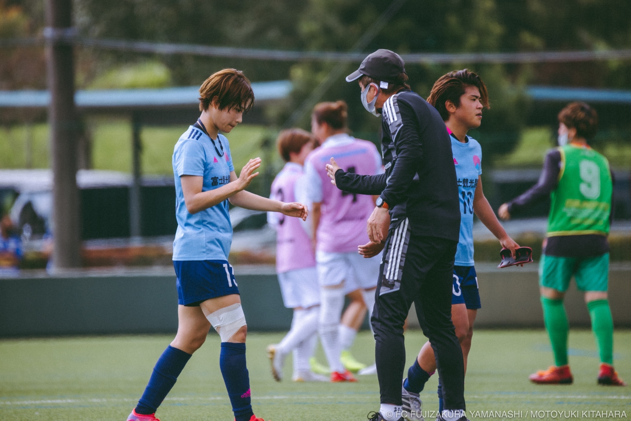 LINE_ALBUM_2021なでしこリーグ入替戦予選Day2VSヴィアティン三重_220209_0