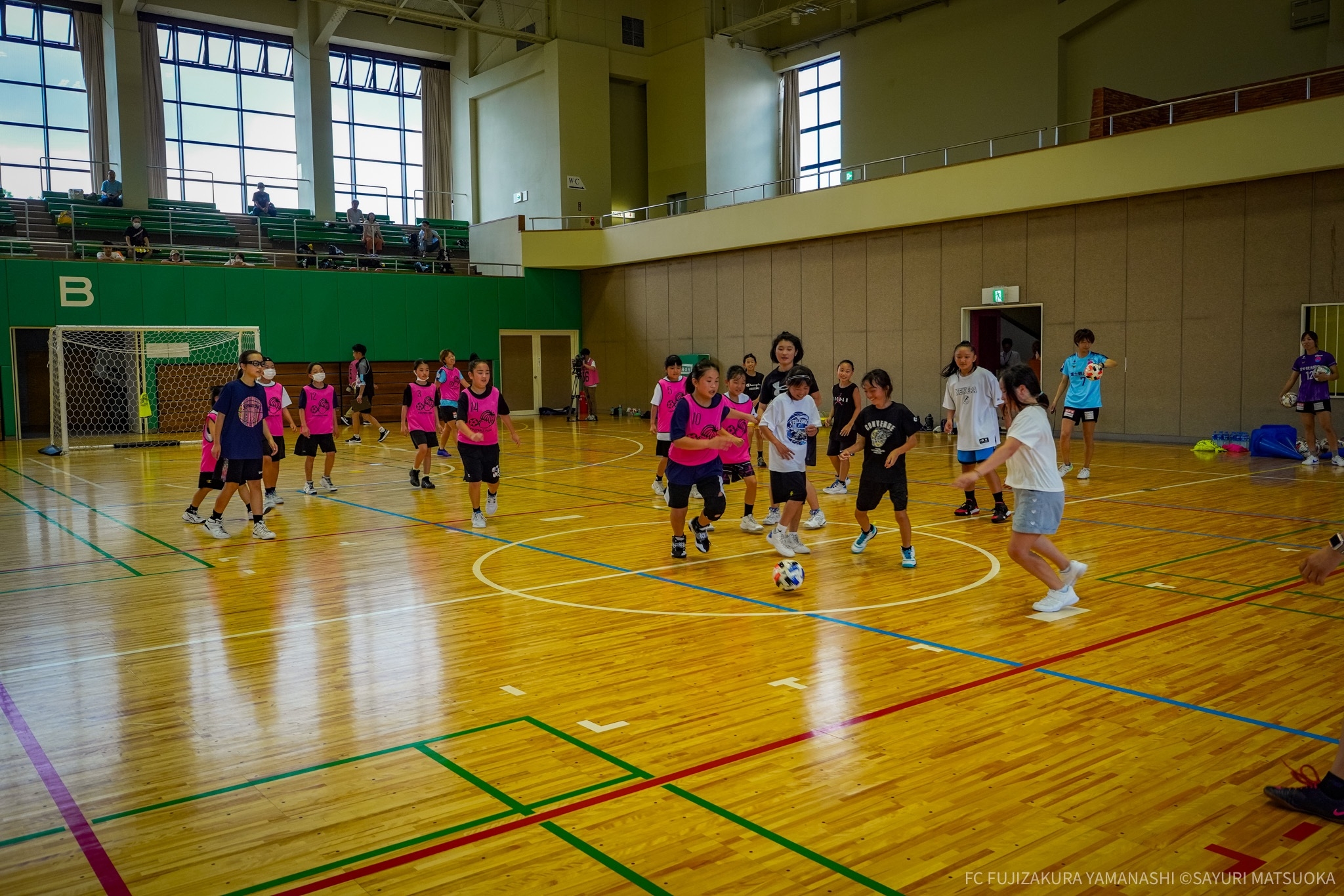 LINE_ALBUM_山梨クィーンビーズ×FCふじざくら山梨コラボイベント_230823_13