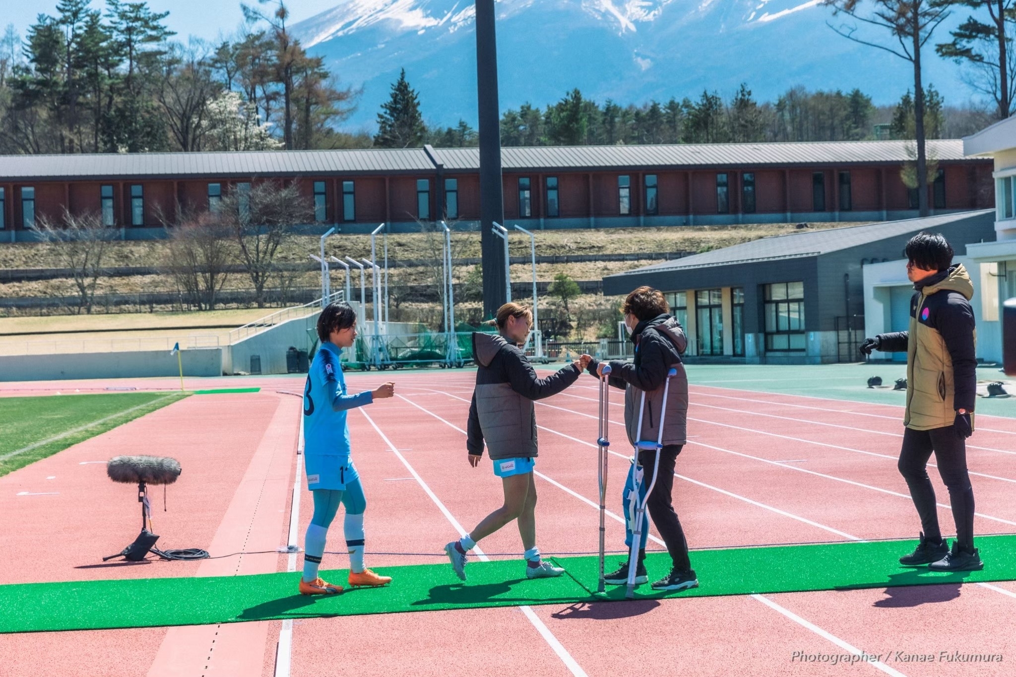 LINE_ALBUM_井原美波_231226_19