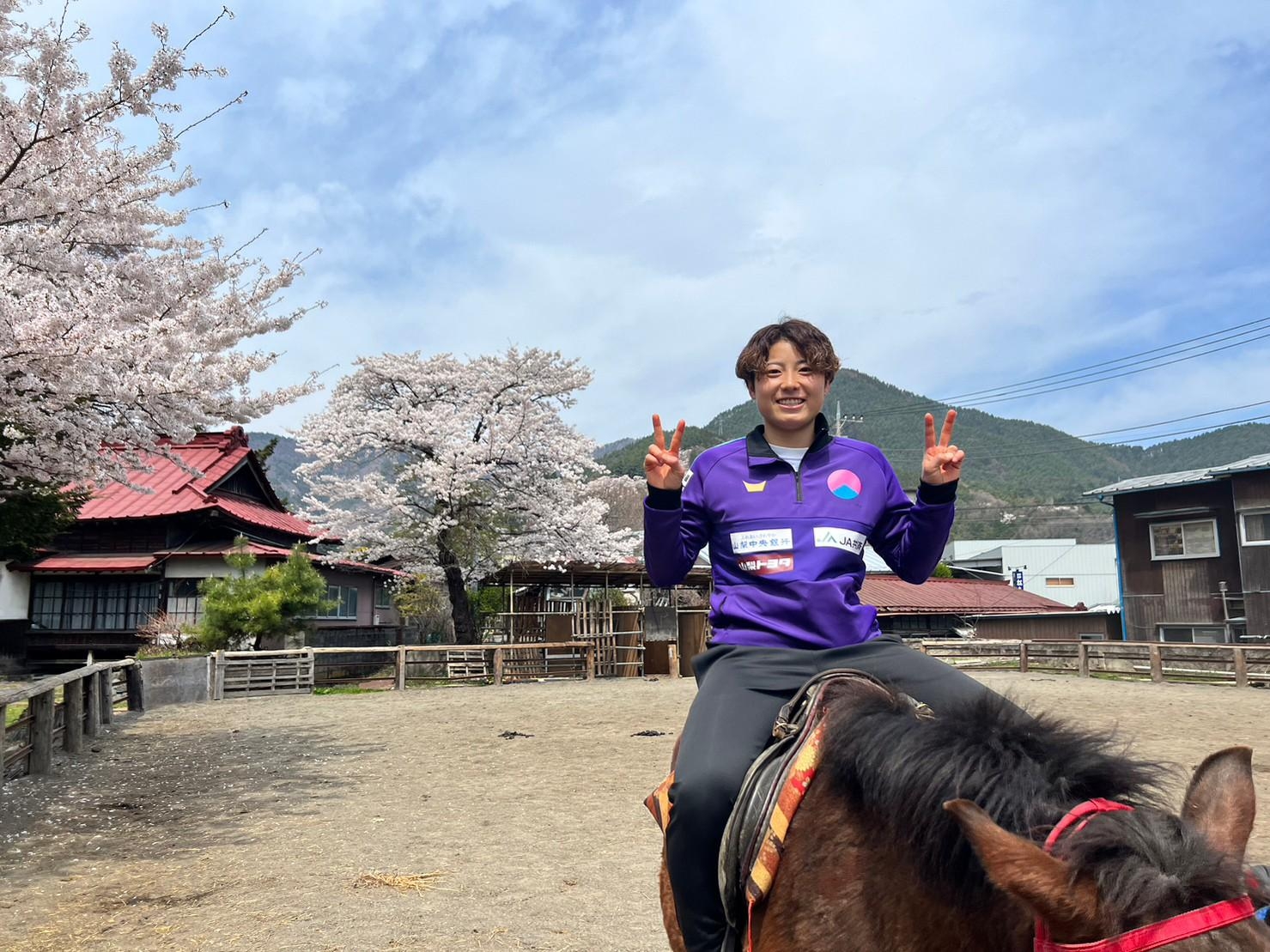 LINE_ALBUM_広沢実佳子_240111_4