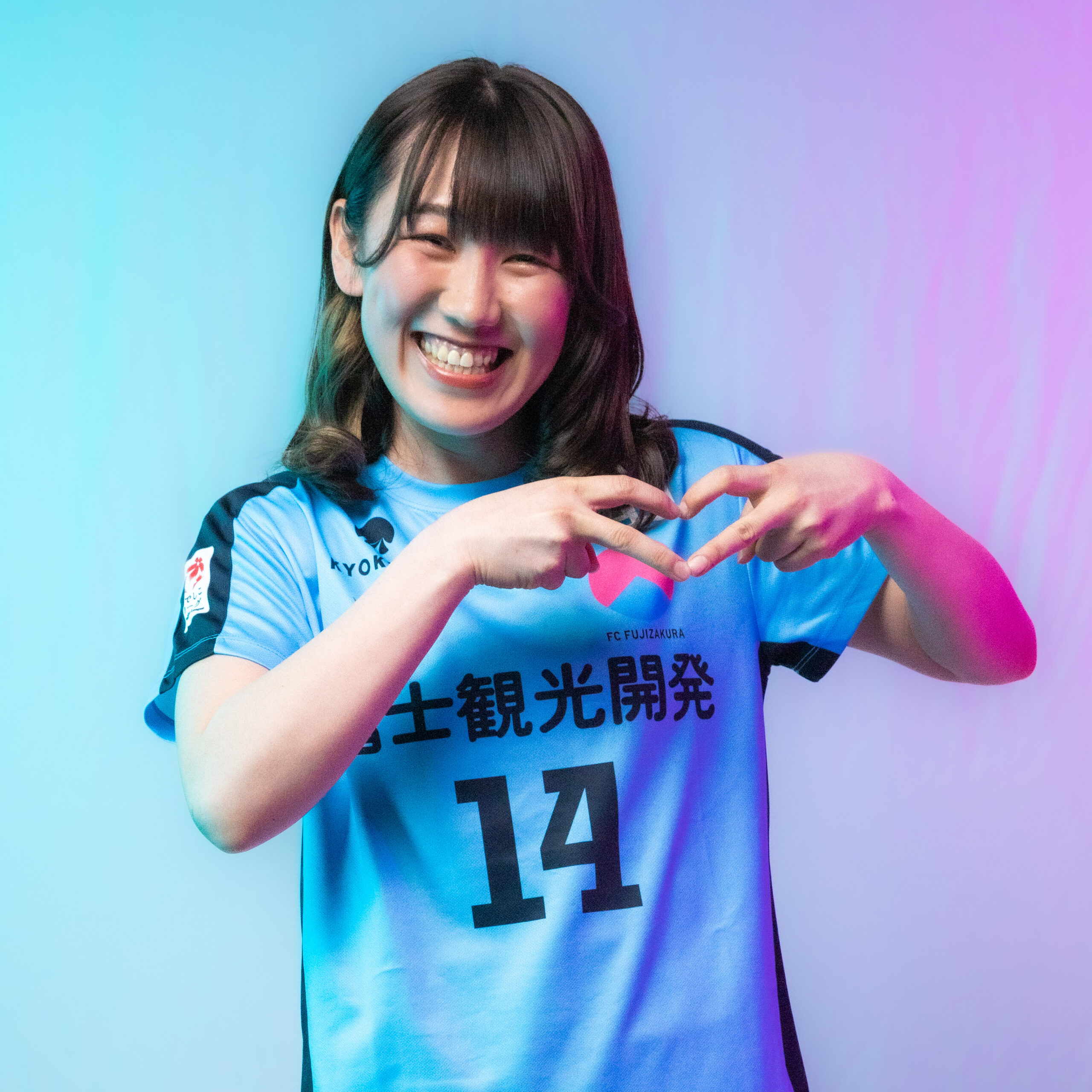 14_Wakita_Saya_free_Square