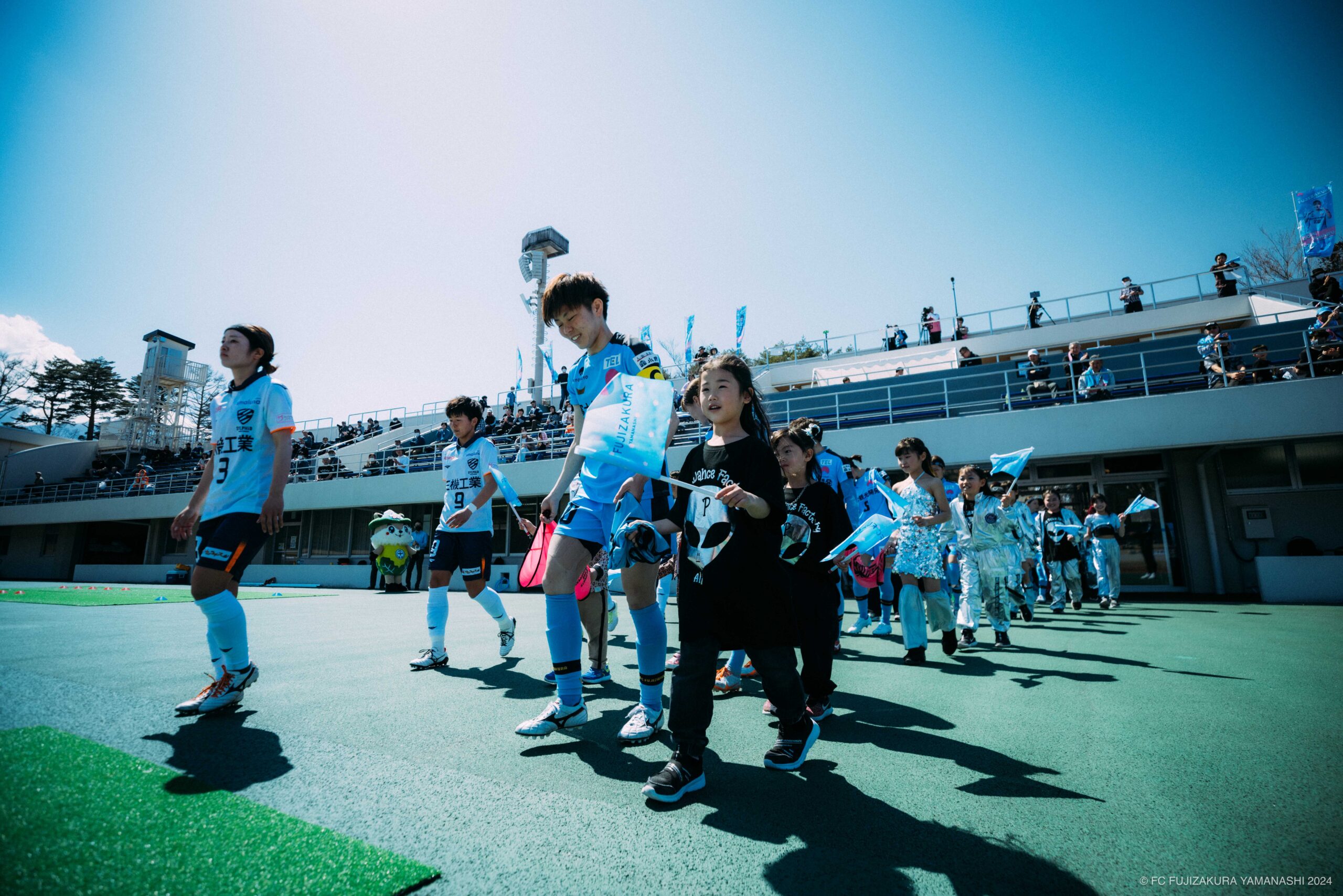 LINE_ALBUM_2024.03.31_NL2-3_大和シルフィード_240331_122