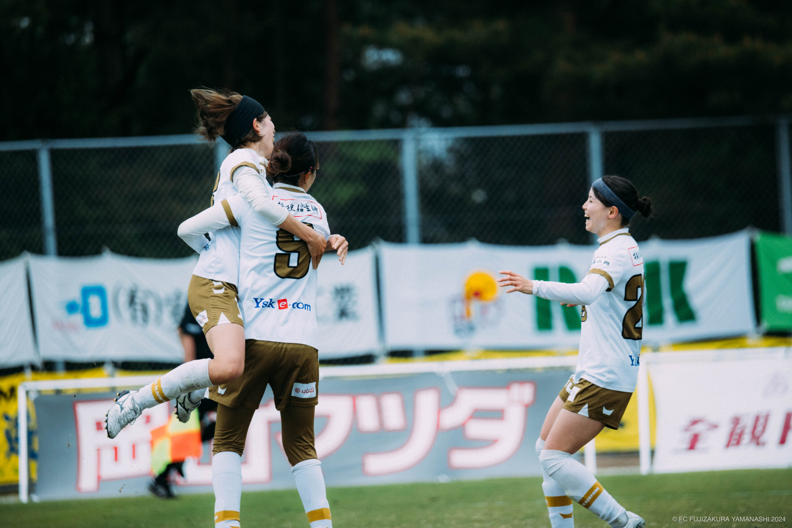 LINE_ALBUM_2024.05.19_NL2-11_吉備(Away)_240519_3