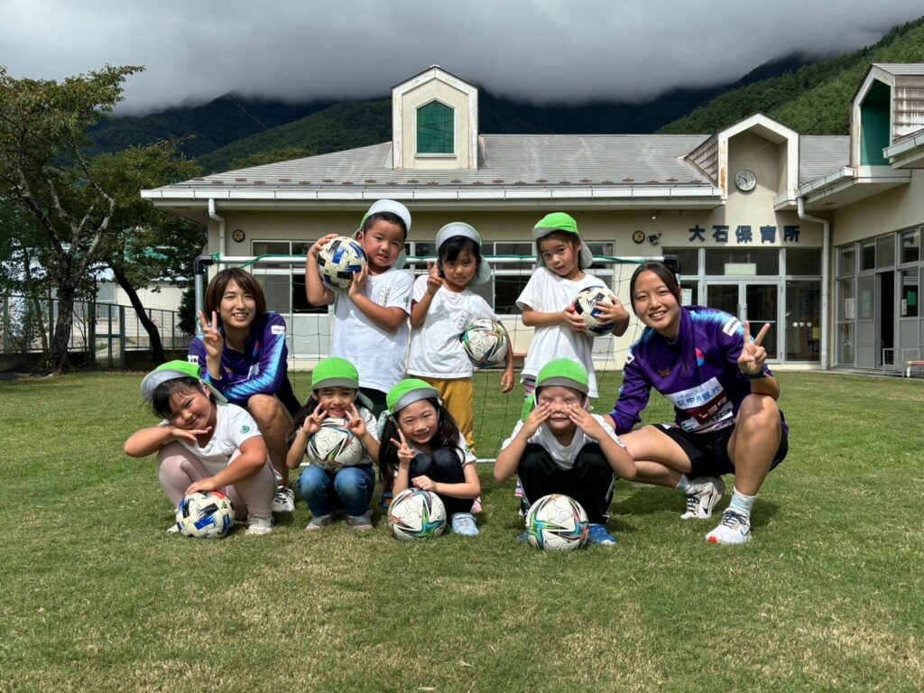 【FCふじざくら山梨と遊ぼう】大石保育所様へご訪問（2024年9月26日）