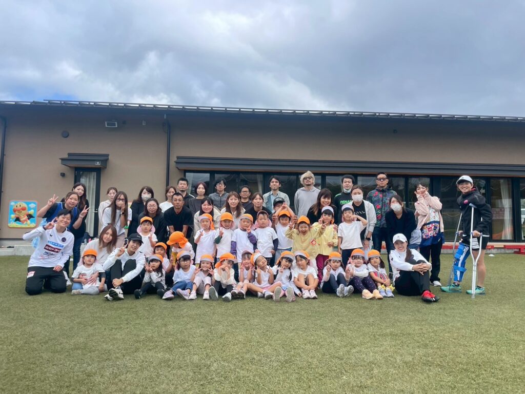 【FCふじざくら山梨と遊ぼう】船津保育所様へご訪問(2025年9月30日)